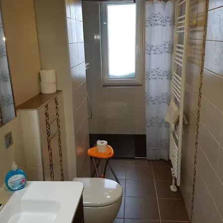 公寓 Henneberg By Interhome