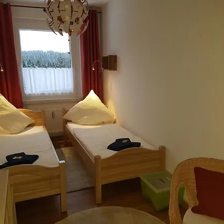 Henneberg By Interhome Weitersglashütte