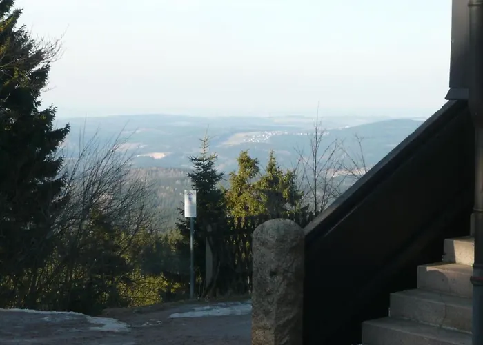 Henneberg By Interhome Weitersglashütte